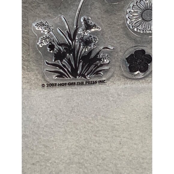 Hot Off The Press Flower Clear Stamps For Scrapbooking & Crafts 2007 - Picture 2 of 4
